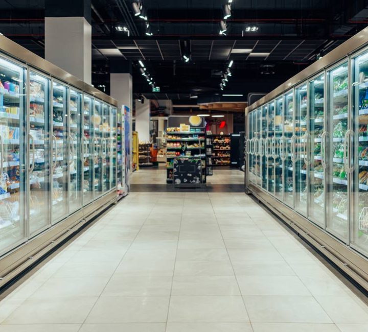 an area of a supermarket dedicated to frozen items